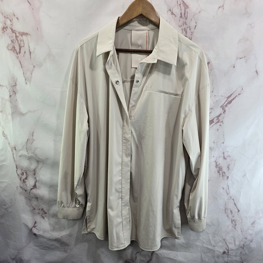 Nike Shirt Womens Medium Oversized Button Dri Fit Perfectstretch Iron Ore 24.7